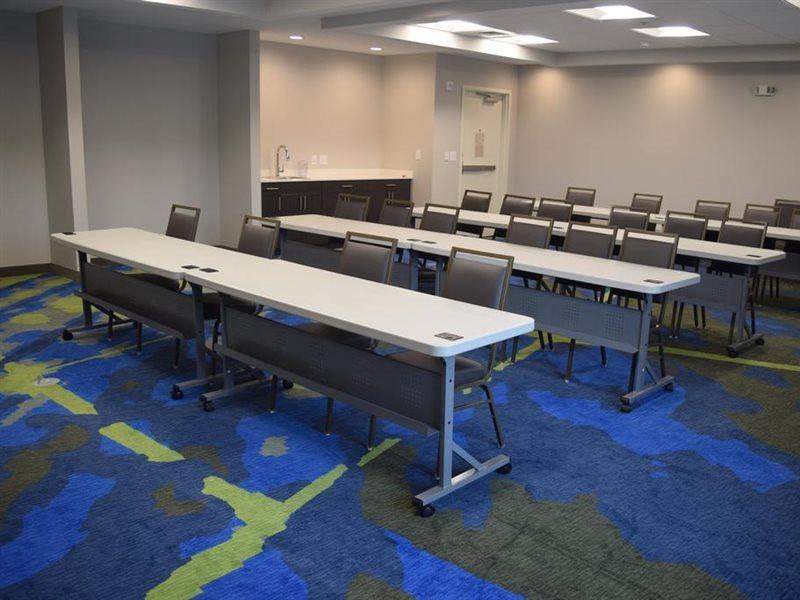 Hotel Candlewood - Metro Center By Ihg